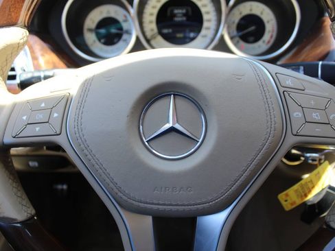 Used 2014 Mercedes-Benz CLS 550 4MATIC image 11