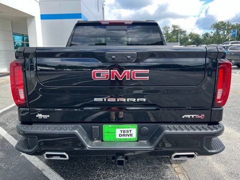 New 2026 GMC Sierra 1500 AT4 w/ AT4 Premium Package AWD/4WD image 7
