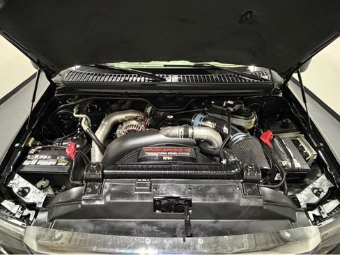 Used 2004 Ford F350 4x4 Crew Cab DRW Super Duty image 20