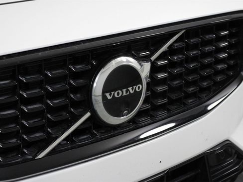 Certified 2025 Volvo S60 T8 Plus w/ Climate Package image 27