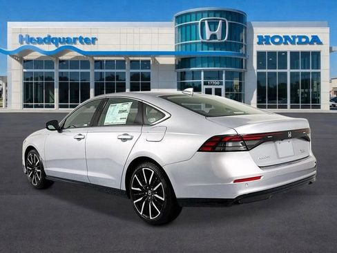 New 2026 Honda Accord Touring image 5