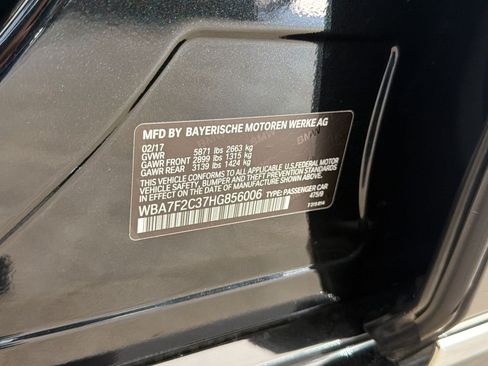 Used 2017 BMW ALPINA B7 xDrive AWD/4WD image 20