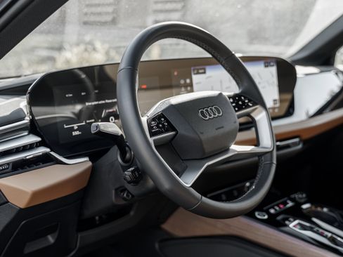 Certified 2025 Audi A5 2.0T Premium Plus w/ Premium Plus image 9