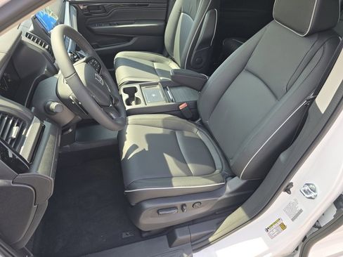 New 2026 Honda Odyssey Touring image 31