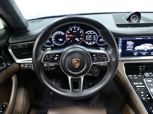 Used 2020 Porsche Panamera GTS w/ Premium Package Plus AWD/4WD image 24