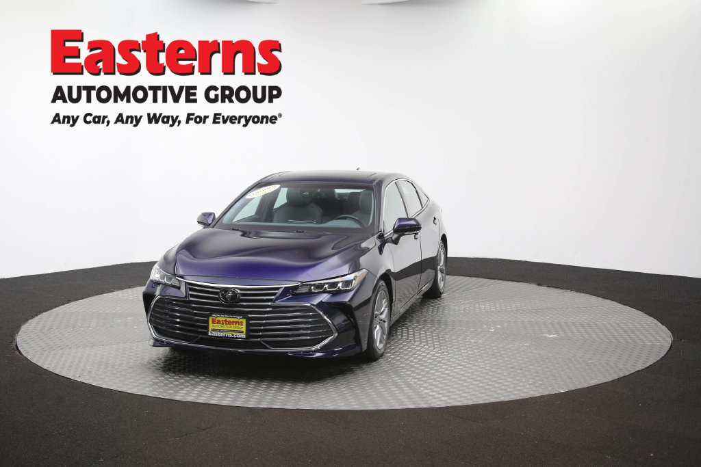 Used 2022 Toyota Avalon XLE w/ Moonroof Package FWD image 56
