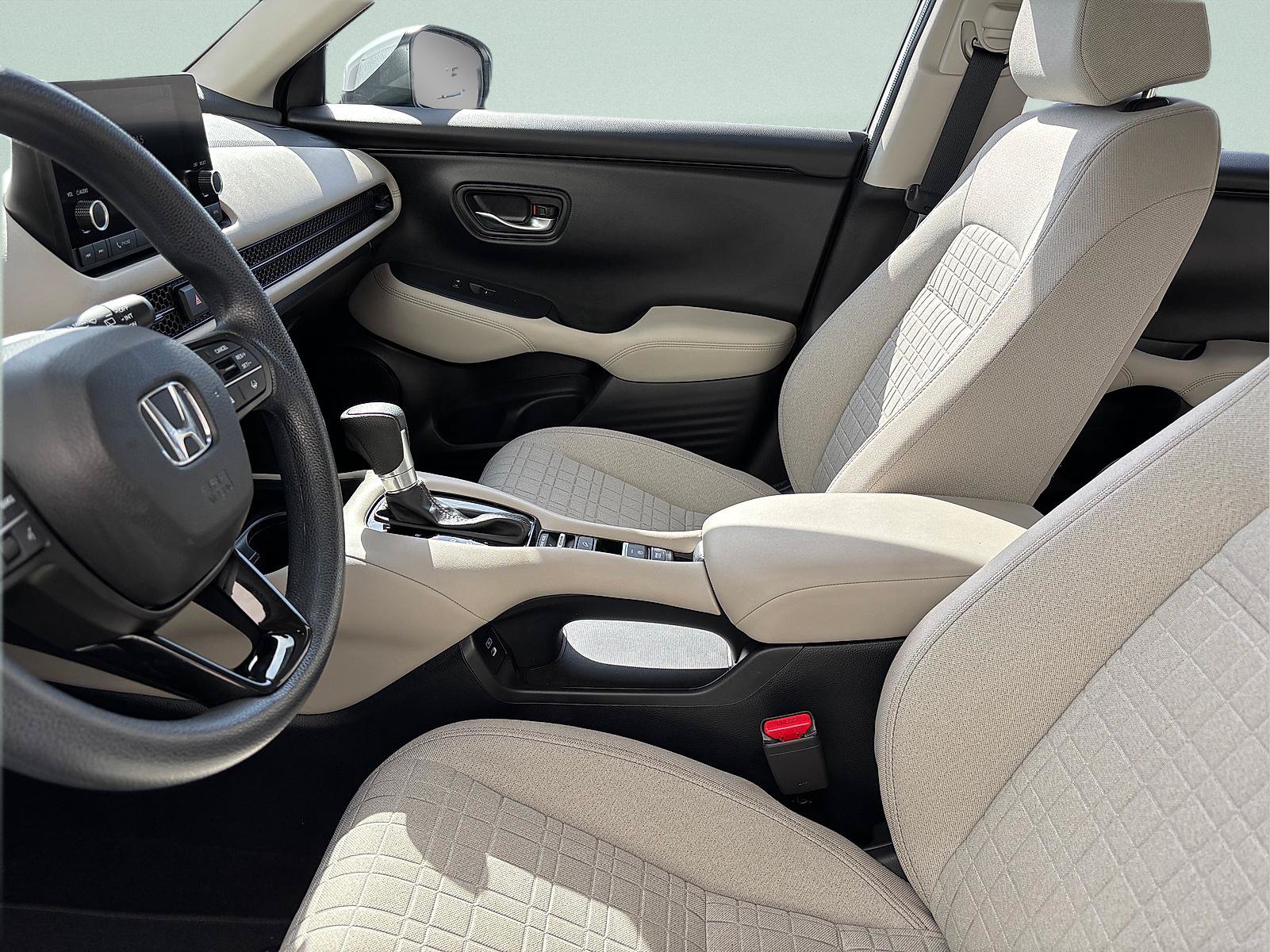 Certified 2024 Honda HR-V LX image 13