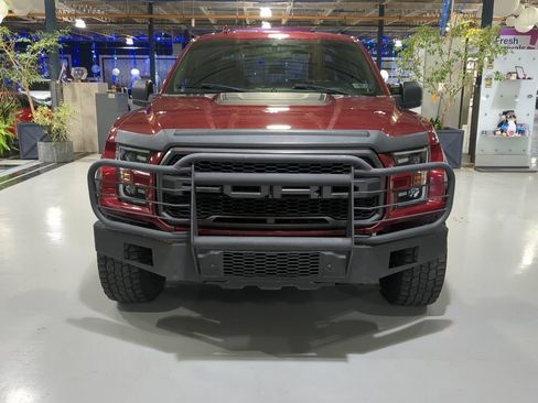 Used 2019 Ford F150 Raptor AWD/4WD image 3