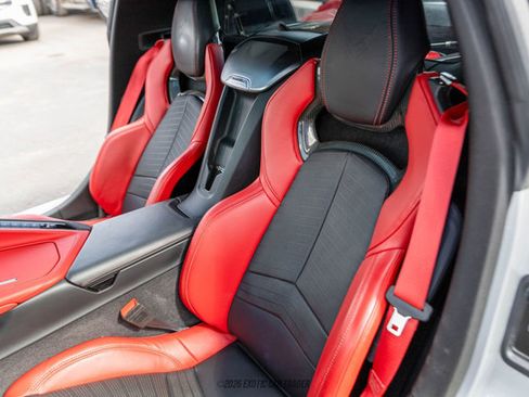 Used 2020 Chevrolet Corvette Stingray Preferred Cpe w/ 2LT Preferred Equipment Group RWD image 42