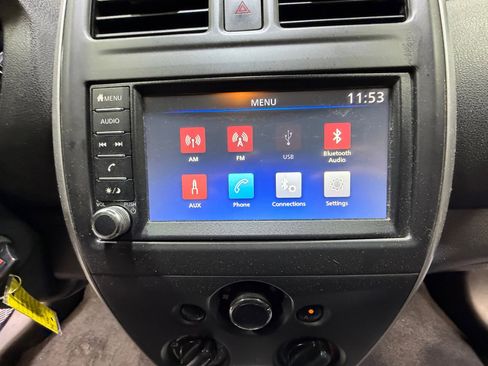 Used 2019 Nissan Versa SV FWD image 28