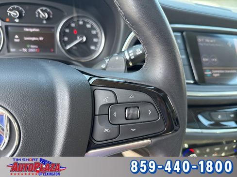 Used 2023 Buick Enclave Essence w/ Experience Buick Package AWD/4WD image 18