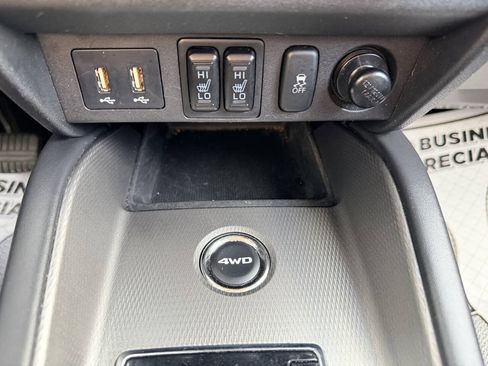Used 2024 Mitsubishi Outlander Sport SE AWD/4WD image 37