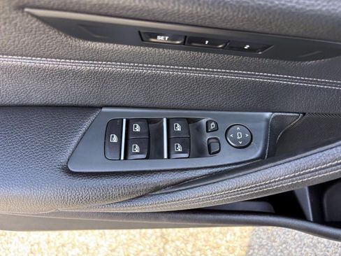 Used 2018 BMW 540i xDrive AWD/4WD image 13