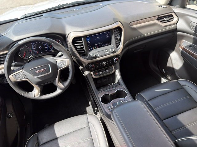 Used 2022 GMC Acadia Denali w/ Denali Technology Package AWD/4WD image 20