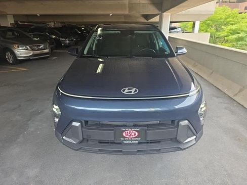 Used 2024 Hyundai Kona SEL AWD/4WD image 6