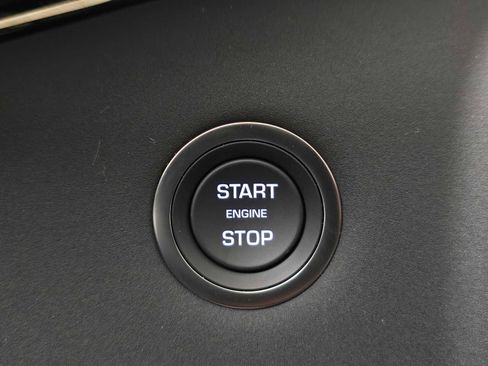 New 2026 Land Rover Range Rover Evoque Dynamic SE image 33