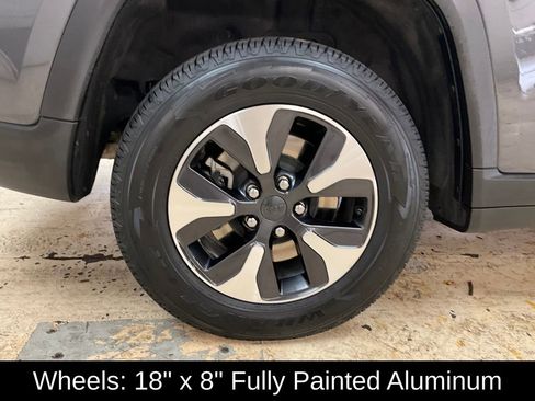 Used 2024 Jeep Grand Cherokee Limited 4xe image 16