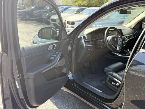 Used 2021 BMW X7 xDrive40i image 18