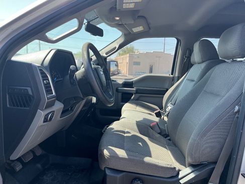 Used 2015 Ford F150 XLT AWD/4WD image 11