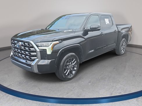 Used 2023 Toyota Tundra Platinum w/ Advanced Package image 1