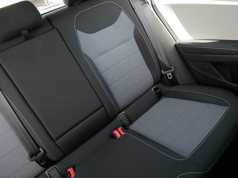 Certified 2025 Volkswagen Taos S AWD/4WD image 14