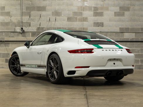 Used 2019 Porsche 911 Carrera T RWD image 5
