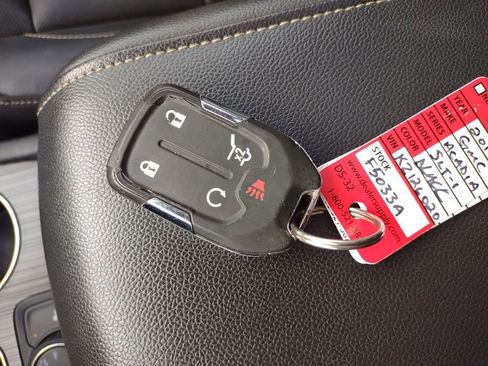 Used 2019 GMC Acadia SLT image 38