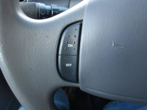 Used 2000 Ford Expedition XLT AWD/4WD image 15