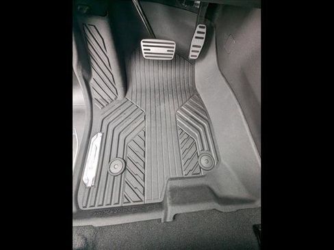 New 2024 GMC Sierra 1500 AT4 w/ Technology Package image 9