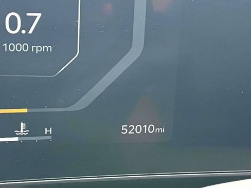 Used 2025 Kia Carnival SX FWD image 28