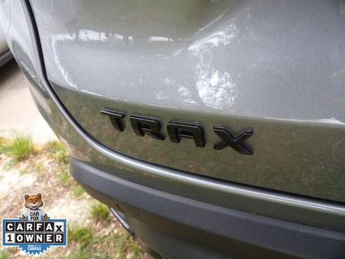 Used 2024 Chevrolet Trax RS w/ Sunroof Package image 20