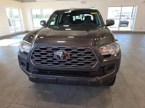 Used 2020 Toyota Tacoma 4x4 Double Cab image 3