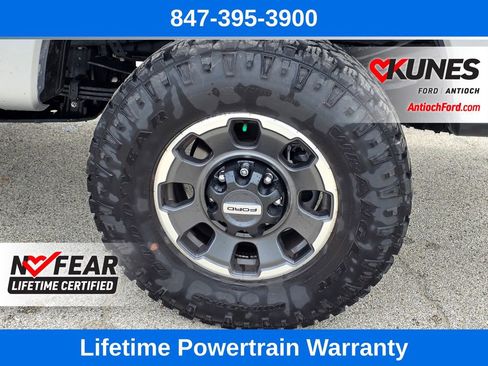 Certified 2024 Ford F250 Lariat w/ Lariat Ultimate Package AWD/4WD image 11