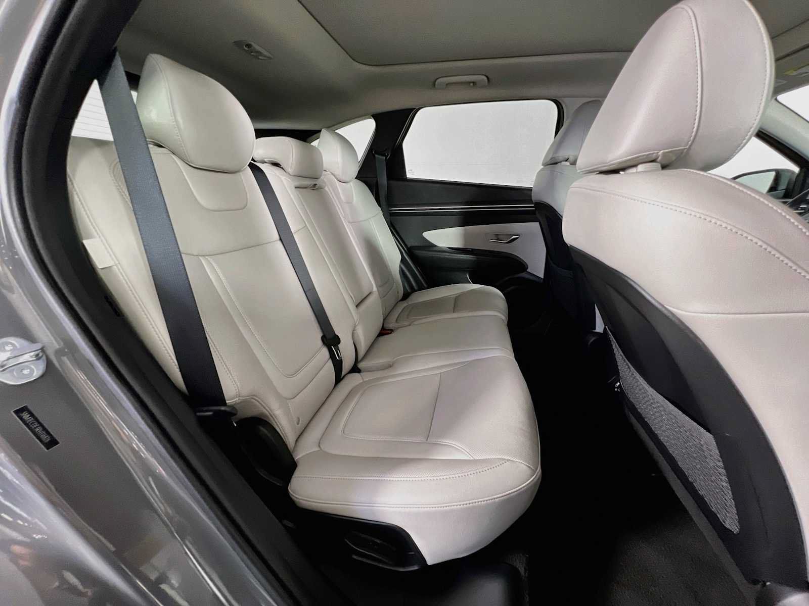 Certified 2024 Hyundai Tucson Limited AWD/4WD image 29