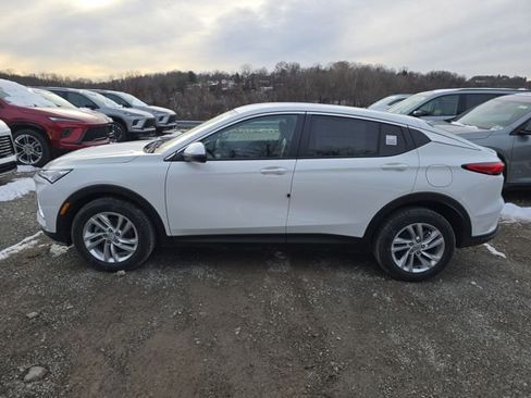 New 2026 Buick Envista Sport Touring w/ Convenience I Package FWD image 2
