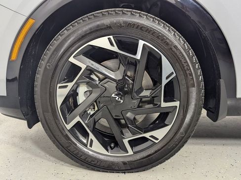 Used 2024 Kia Sportage SX FWD image 9