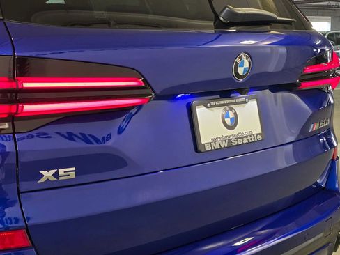 New 2026 BMW X5 M60i w/ Executive Package image 7