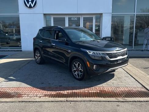 Used 2021 Kia Seltos SX w/ SX Sunroof Package image 1