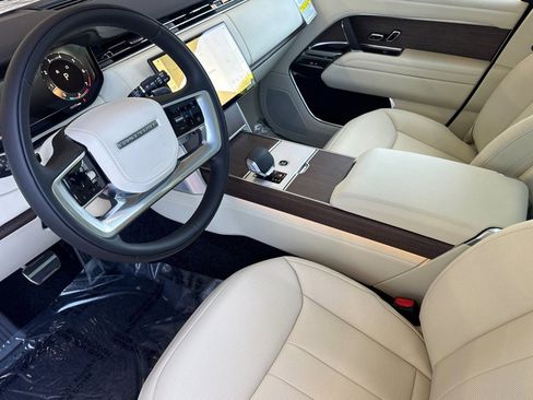 New 2026 Land Rover Range Rover SE AWD/4WD image 4