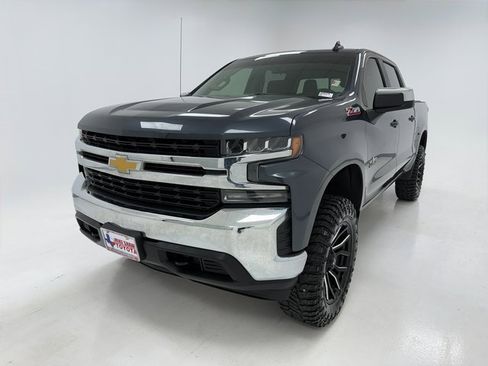 Used 2021 Chevrolet Silverado 1500 LT w/ Texas Edition Plus image 4