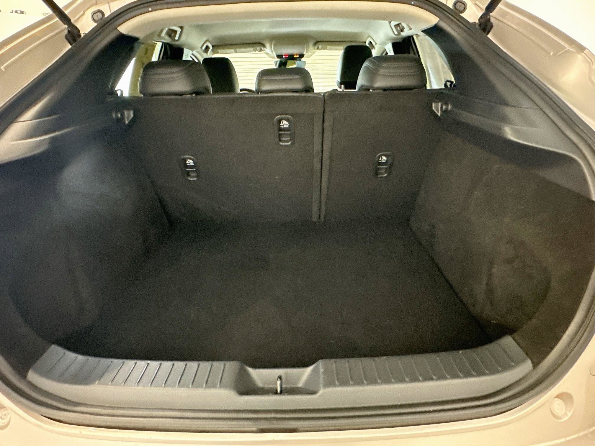 Used 2024 MAZDA CX-30 AWD 2.5 S w/ Select Sport Pkg image 29