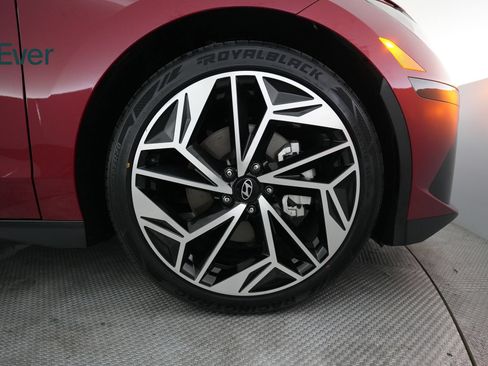 Used 2024 Hyundai Ioniq 6 SEL RWD image 19