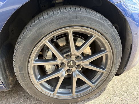 Used 2019 Tesla Model 3 Standard Range Plus RWD image 6