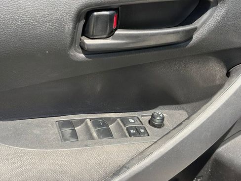 Used 2024 Toyota Corolla LE FWD image 6