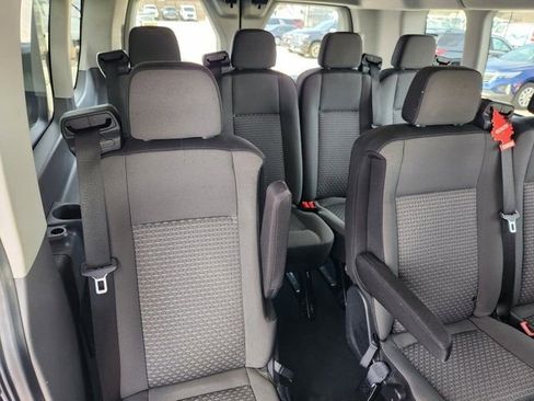 Used 2024 Ford Transit 350 XLT image 32