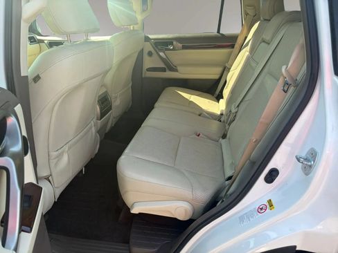 Used 2012 Lexus GX 460 Premium AWD/4WD image 30