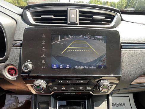 Used 2017 Honda CR-V Touring image 11