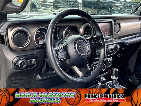 Used 2019 Jeep Wrangler Unlimited Sport S image 11