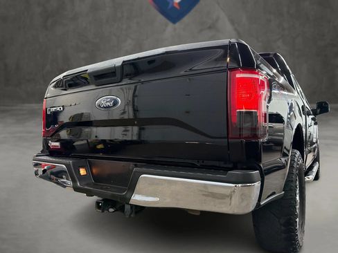 Used 2017 Ford F150 XLT AWD/4WD image 36