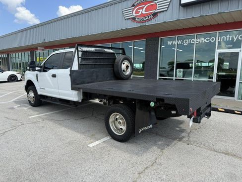 Used 2018 Ford F350 XL w/ Power Equipment Group AWD/4WD image 4